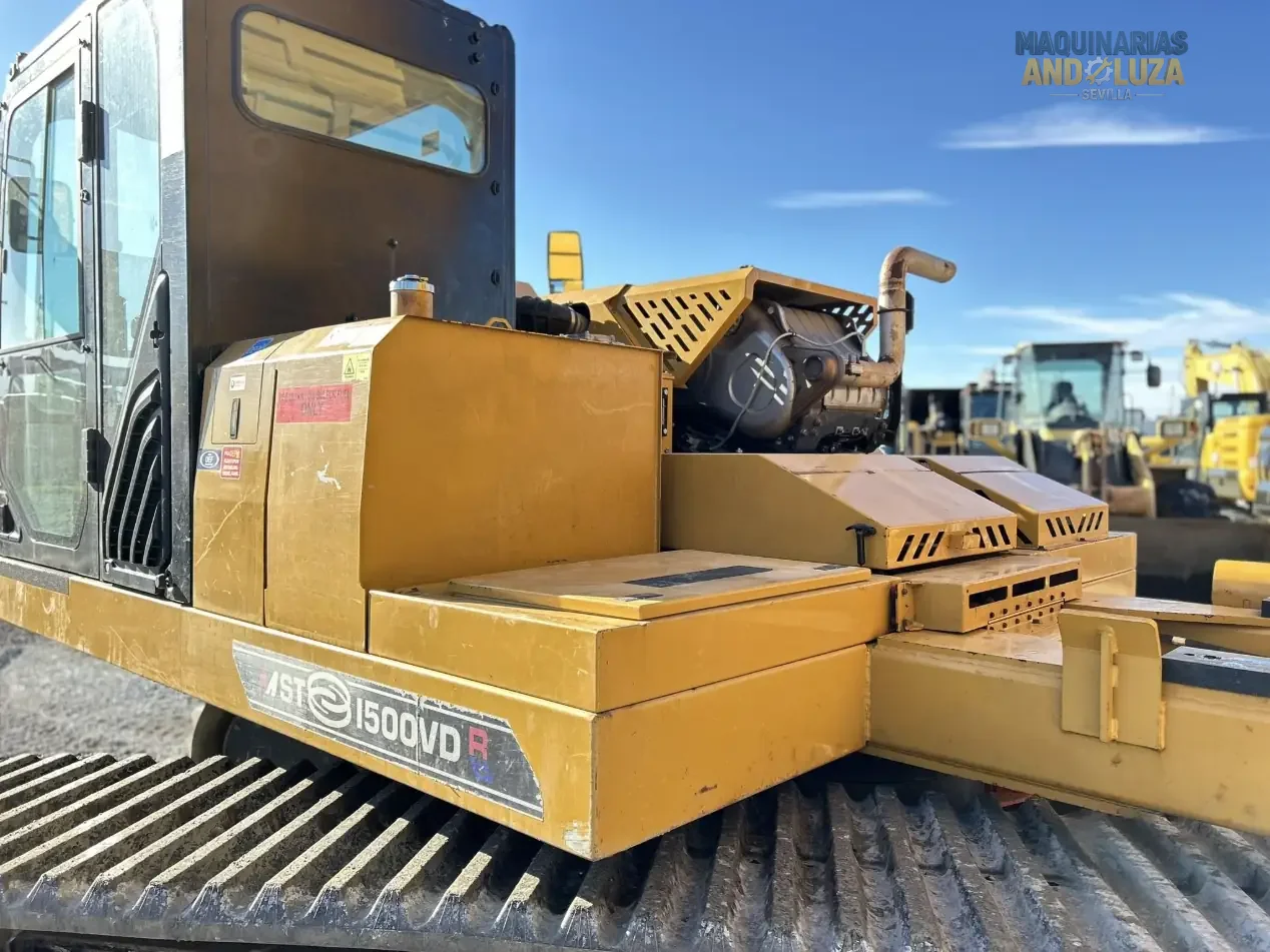 2017 Morooka MST1500VDR Rotierender Raupentransporter