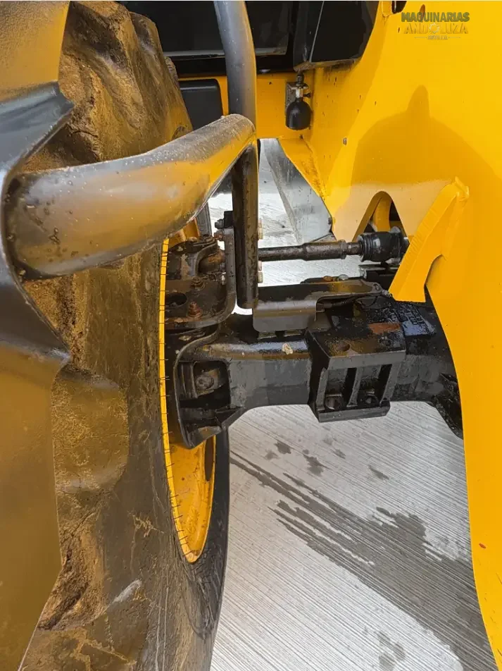 Ładowarka teleskopowa JCB 540-140 z 2019 r., 108 KM, 2853 godziny, wysokość podnoszenia 14 m, doskonały stan techniczny.