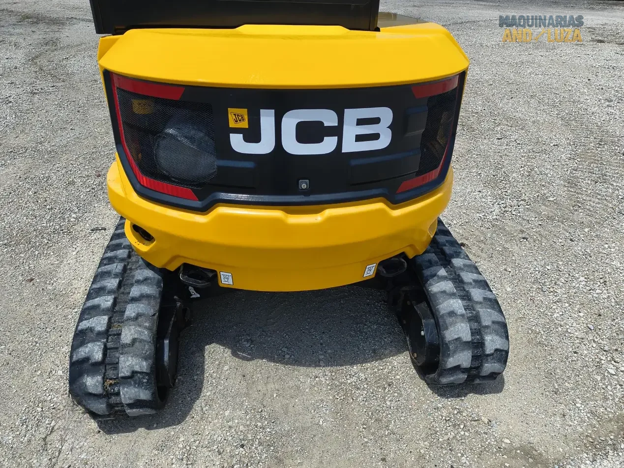 Miniexcavadora JCB 35Z-1 de 2024, 24 CV, excelente estado, versátil y potente.