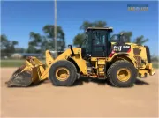 2016 Caterpillar 950M Wheel Loader with ACERT engine, high-lift linkage, and Performance Series bucket for heavy construction and quarry applications.
