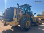 2016 Caterpillar 950M Wheel Loader with ACERT engine, high-lift linkage, and Performance Series bucket for heavy construction and quarry applications.
