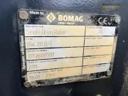 2019 BOMAG BW211D-5 single drum soil compactor for sale, 10.9 ton heavy-duty roller for road construction and earthworks at Maquinaria Andaluza.