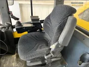 2019 BOMAG BW211D-5 single drum soil compactor for sale, 10.9 ton heavy-duty roller for road construction and earthworks at Maquinaria Andaluza.