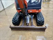 2020 Kubota U27-4 mini excavator with zero tail swing, Kubota original direct injection engine, and spacious cab for professional excavation in confined urban areas.